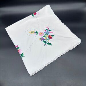Vintage Embroidered Floral Tablecloth White Scalloped Edges Colorful Flowers